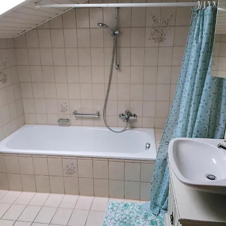 Kwatera prywatna Gemutliches Mit Bad